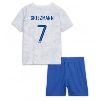 Fotballdrakt Barn Frankrike Antoine Griezmann #7 Bortedraktsett VM 2022 Kortermet (+ Korte bukser)